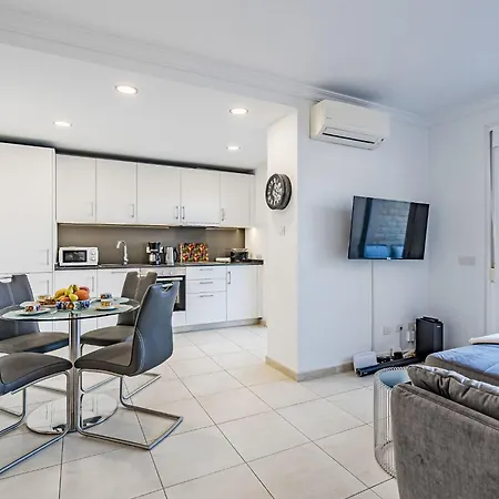 Versatile Oasis By Interhome Prázdninový dům